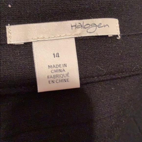 NWT Halogen Pencil skirt w/ Zipper in back.  S 14 - Picture 4 of 6